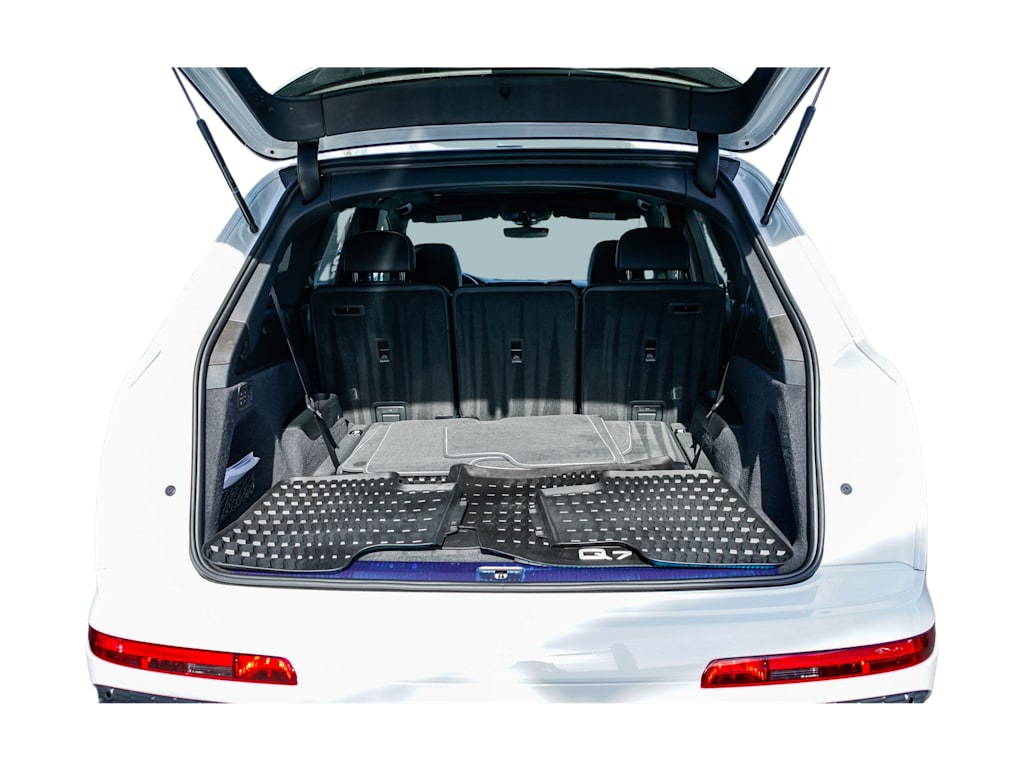 Thumbnail: 2025 Audi Q7 - 16