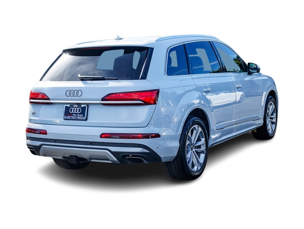 Thumbnail: 2025 Audi Q7 - 17