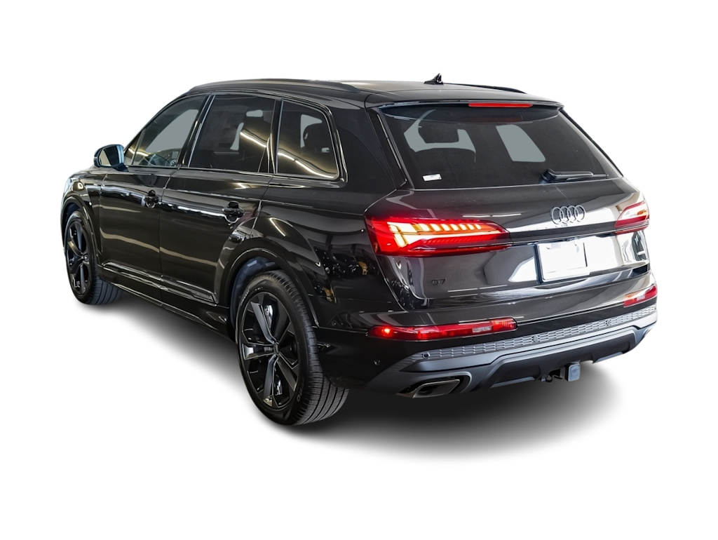 Thumbnail: 2026 Audi Q7 - 3