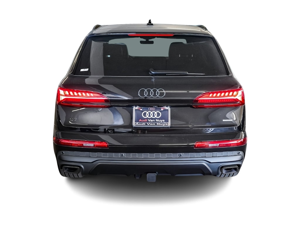 Thumbnail: 2026 Audi Q7 - 4