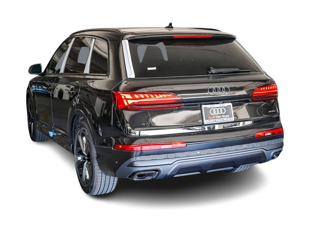 Thumbnail: 2026 Audi Q7 - 3
