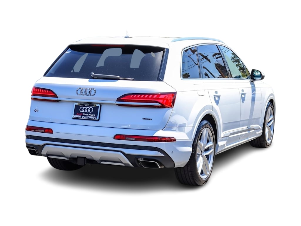 Thumbnail: 2025 Audi Q7 - 17