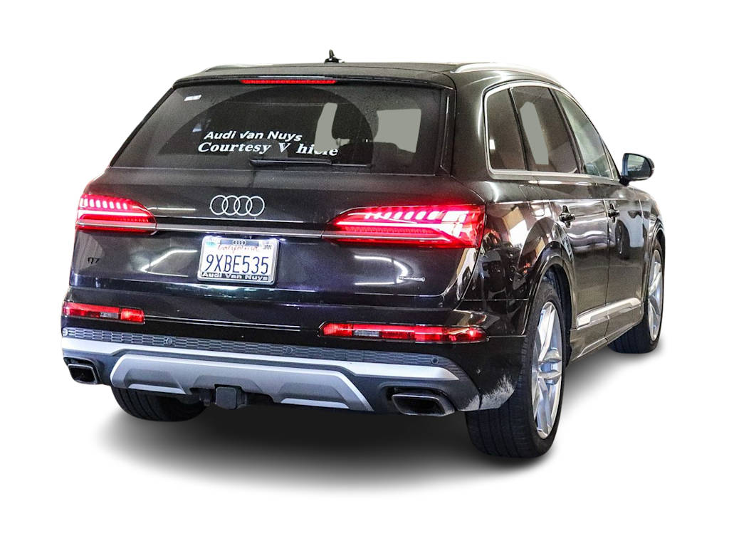 Thumbnail: 2025 Audi Q7 - 7
