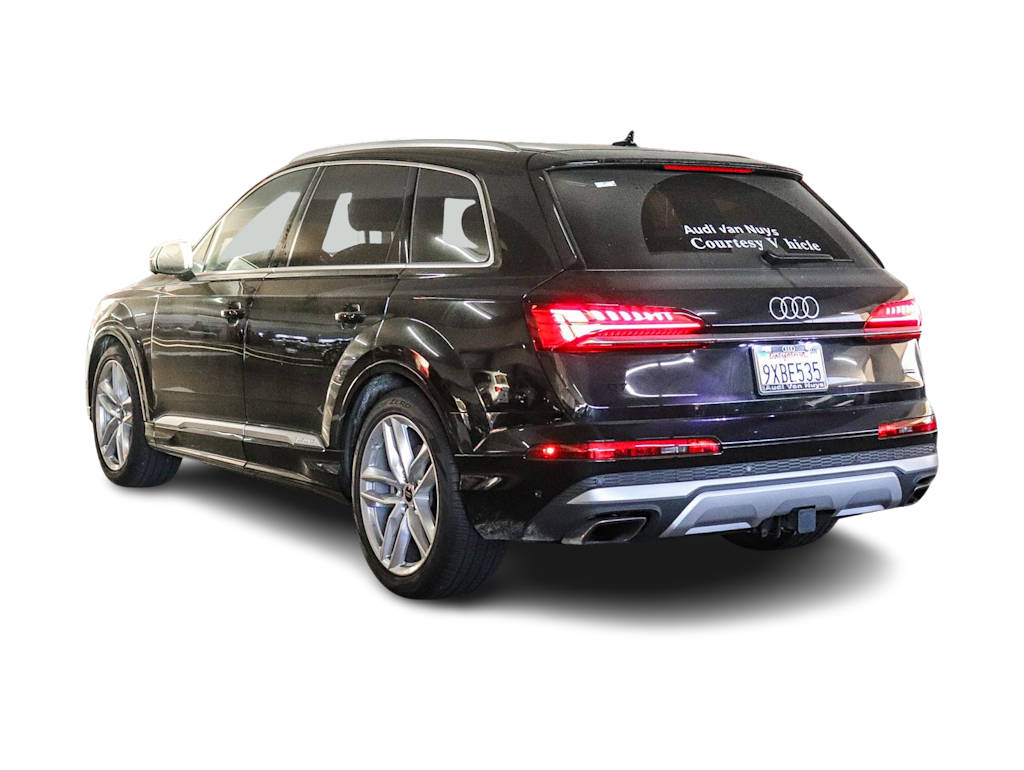 Thumbnail: 2025 Audi Q7 - 2