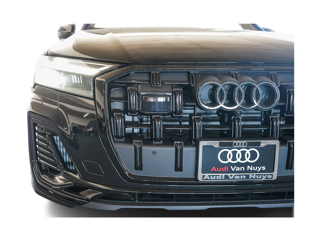 Thumbnail: 2026 Audi Q7 - 22