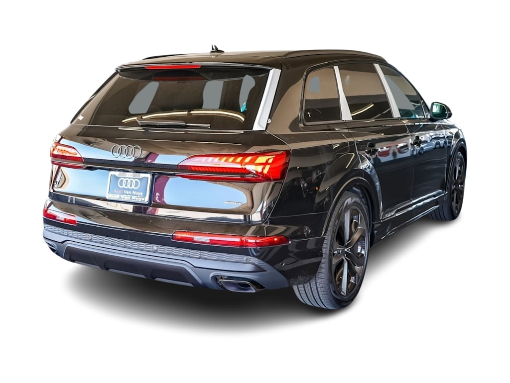 Thumbnail: 2026 Audi Q7 - 17