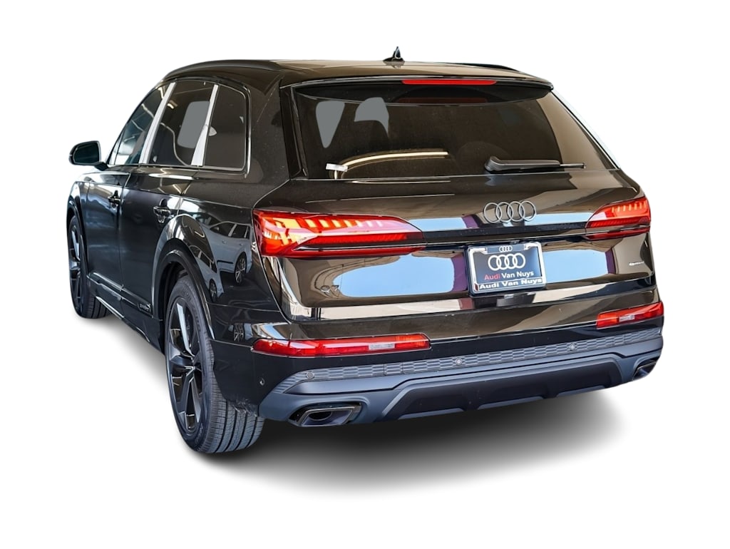 Thumbnail: 2026 Audi Q7 - 18