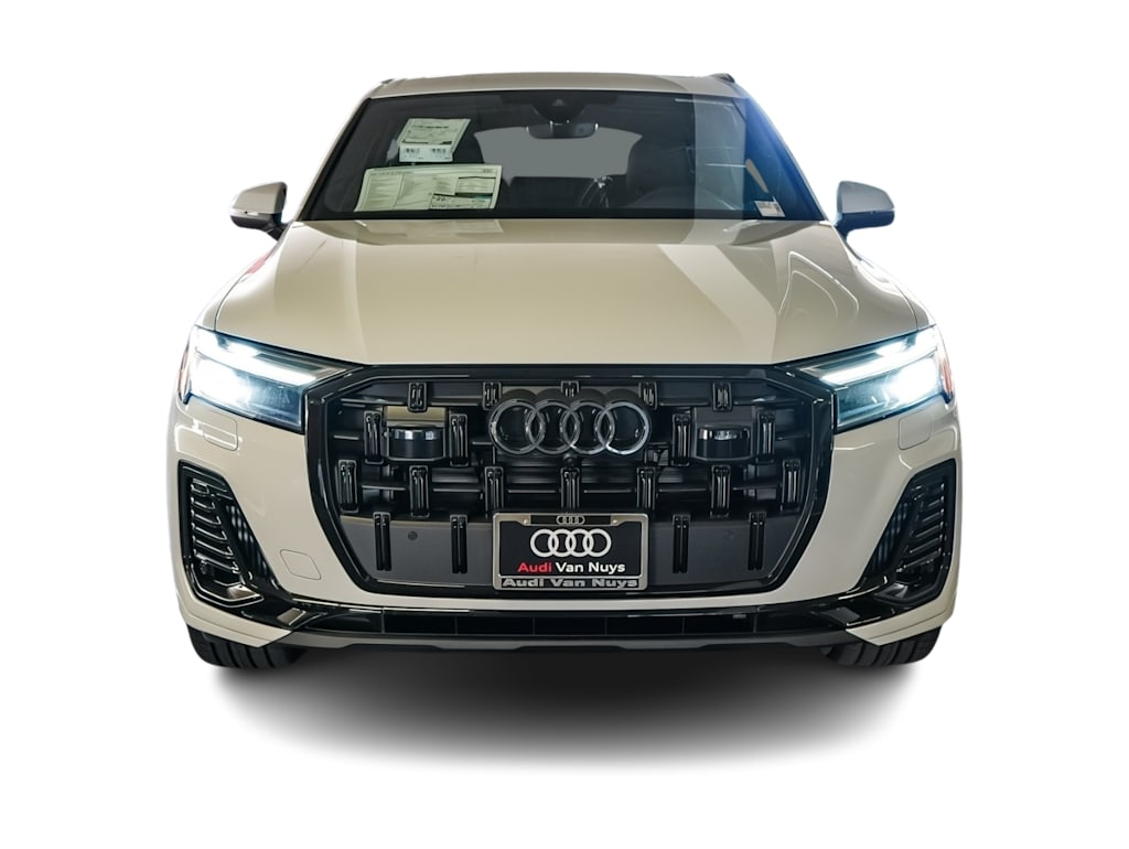 Thumbnail: 2026 Audi Q7 - 5