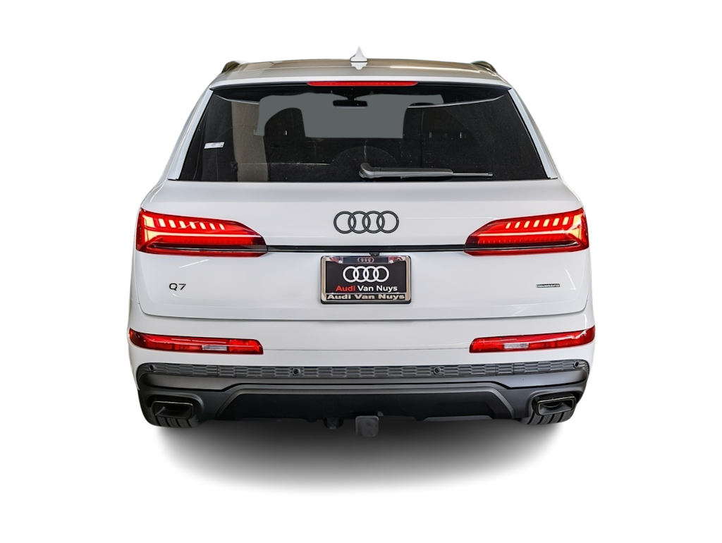 Thumbnail: 2026 Audi Q7 - 4