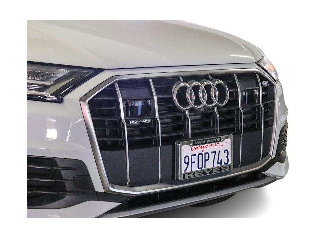 Thumbnail: 2023 Audi Q7 - 10