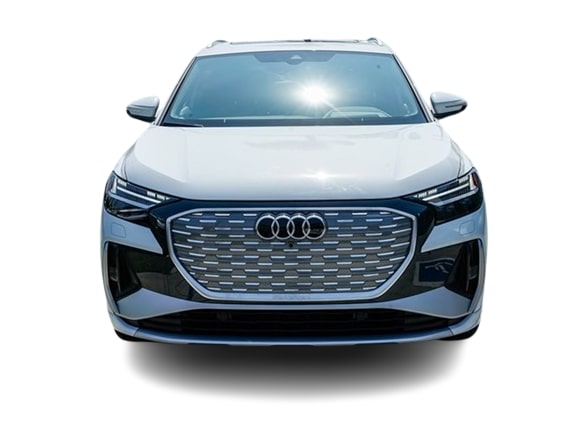 Thumbnail: 2023 Audi Q4 e-tron - 5