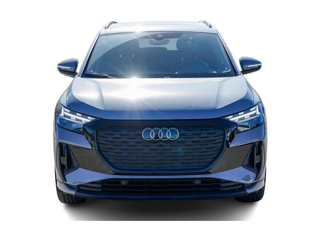 Thumbnail: 2023 Audi Q4 e-tron - 4