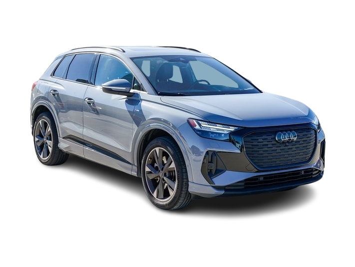 Thumbnail: 2023 Audi Q4 e-tron - 9