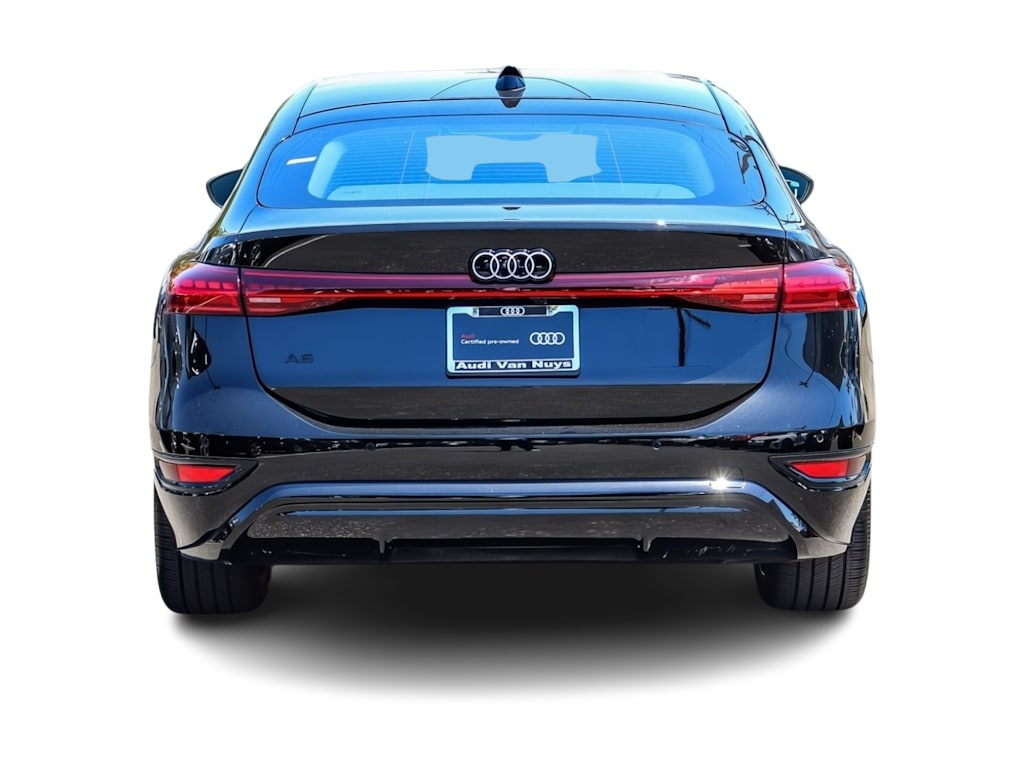 Thumbnail: 2025 Audi e-tron - 4