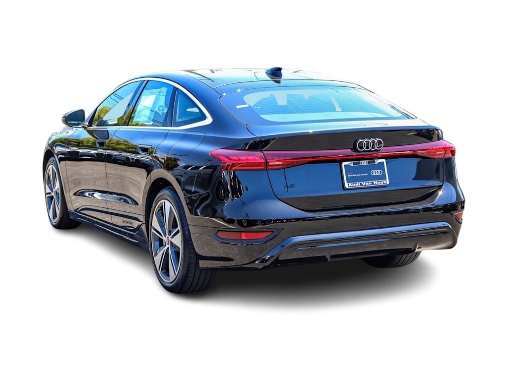 Thumbnail: 2025 Audi e-tron - 3