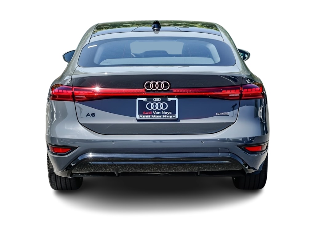 Thumbnail: 2025 Audi e-tron - 4