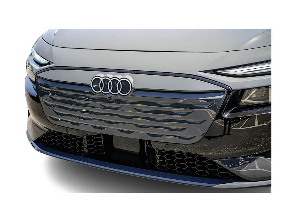 Thumbnail: 2025 Audi e-tron - 18