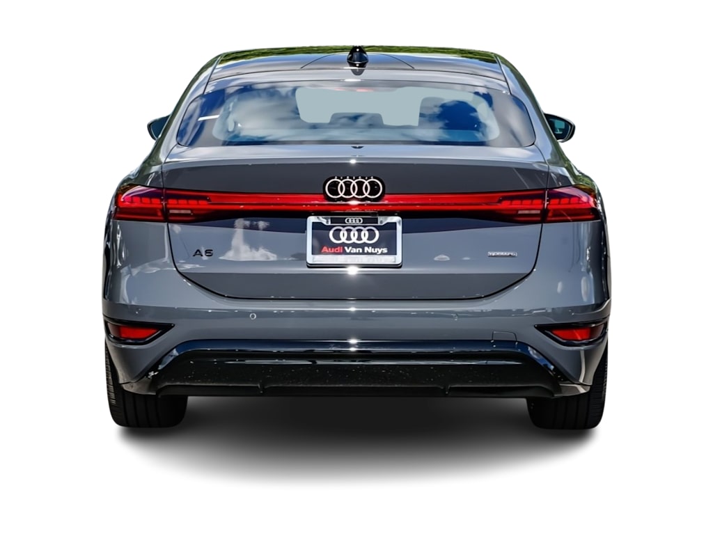 Thumbnail: 2025 Audi e-tron - 4
