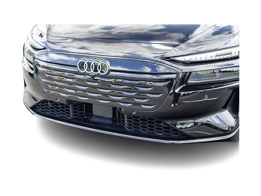 Thumbnail: 2025 Audi e-tron - 20