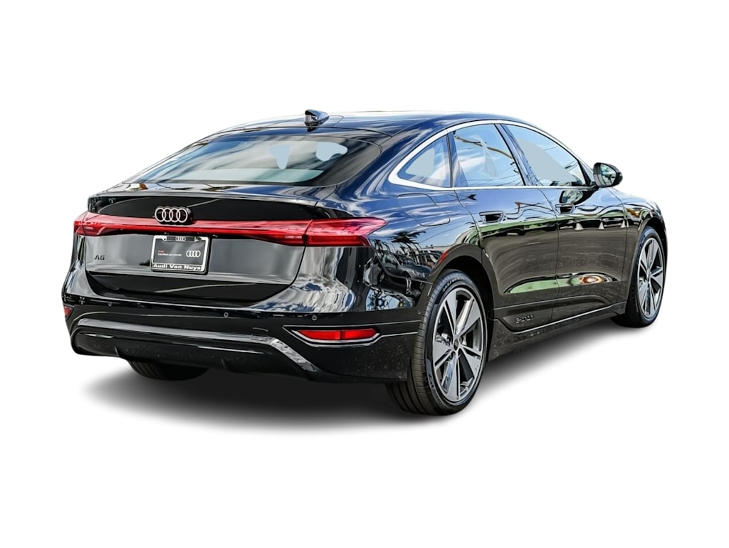Thumbnail: 2025 Audi e-tron - 16