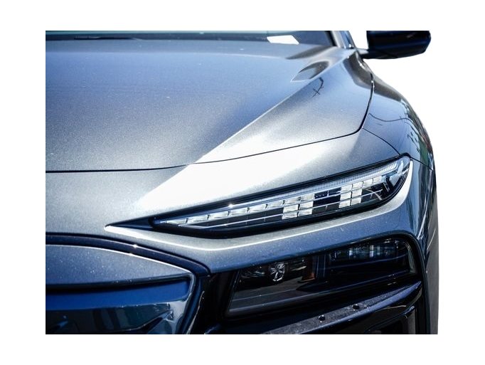 Thumbnail: 2025 Audi e-tron S - 18