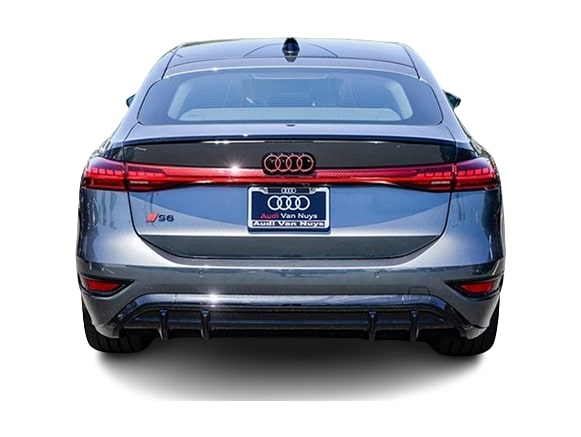 Thumbnail: 2025 Audi e-tron S - 4