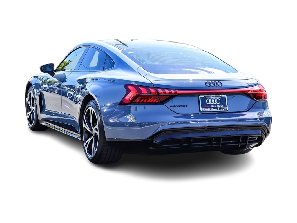 Thumbnail: 2023 Audi e-tron GT - 3