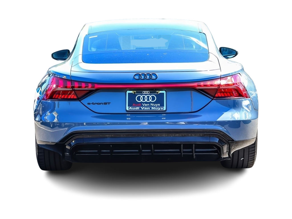 Thumbnail: 2023 Audi e-tron GT - 4
