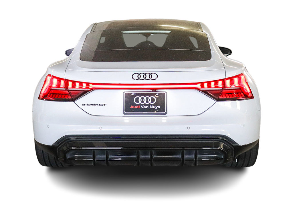 Thumbnail: 2023 Audi e-tron GT - 3