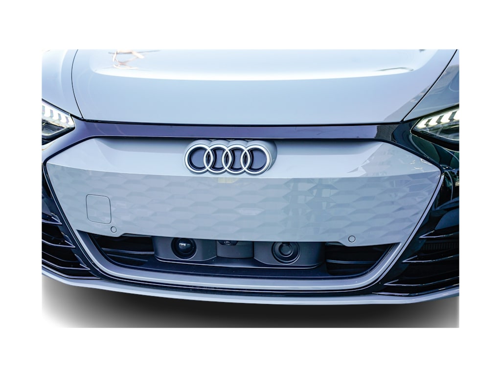 Thumbnail: 2024 Audi e-tron GT - 17