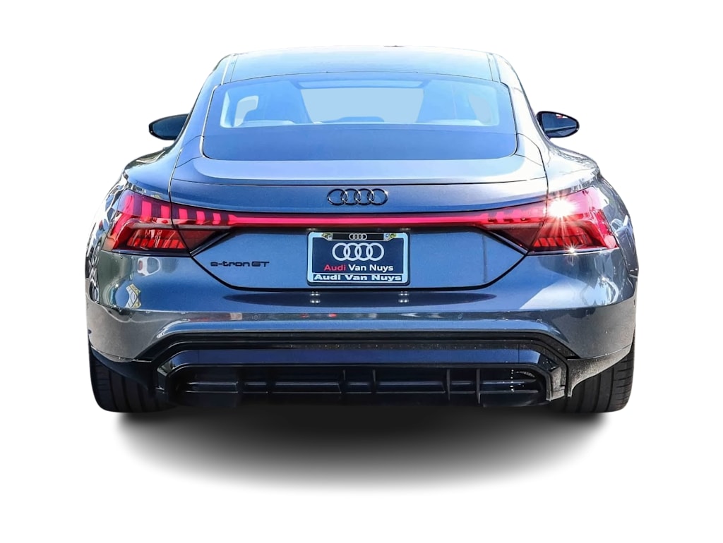 Thumbnail: 2023 Audi e-tron GT - 15