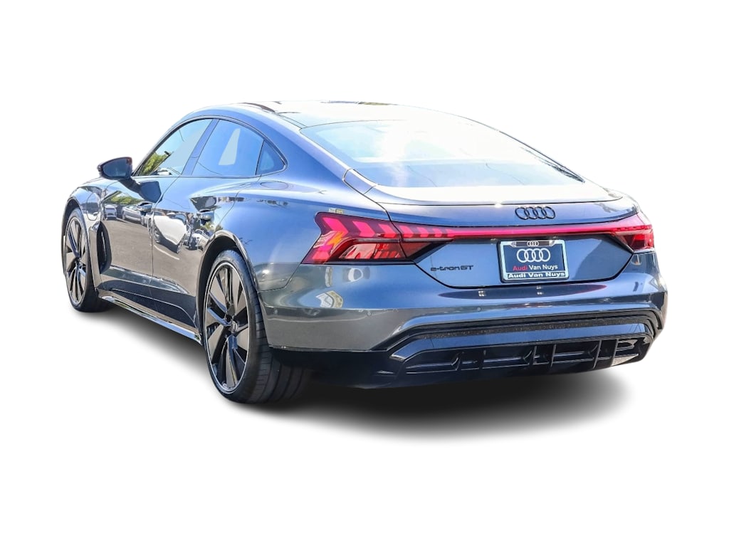 Thumbnail: 2023 Audi e-tron GT - 3