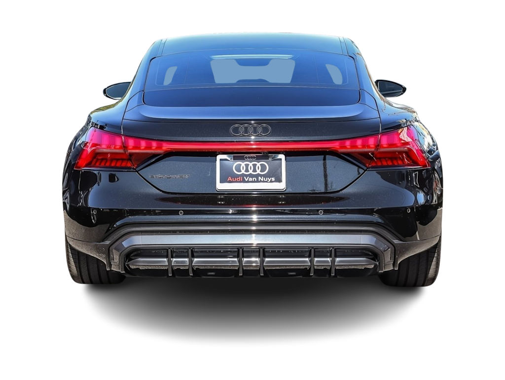 Thumbnail: 2023 Audi e-tron GT - 4