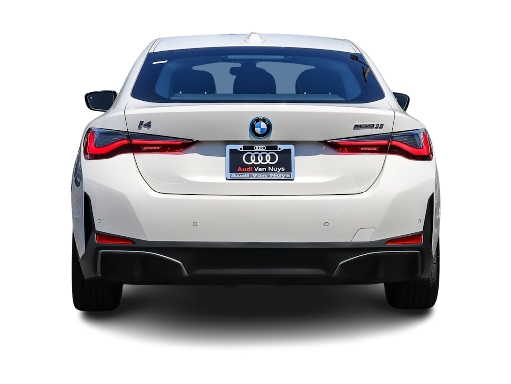 Thumbnail: 2023 BMW i4 - 4