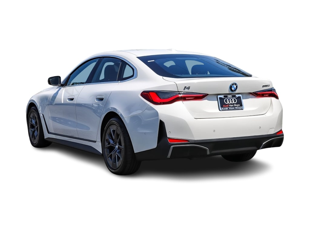 Thumbnail: 2023 BMW i4 - 3