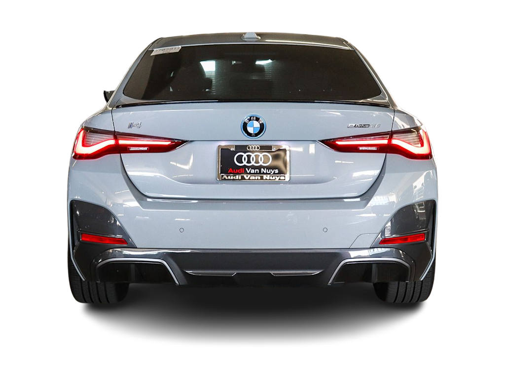 Thumbnail: 2023 BMW i4 - 3