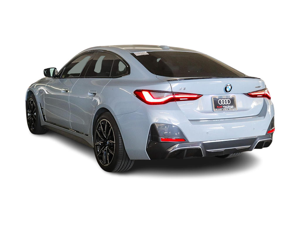Thumbnail: 2023 BMW i4 - 2