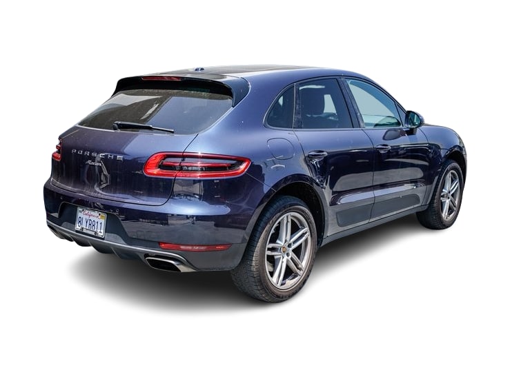Thumbnail: 2017 Porsche Macan - 7