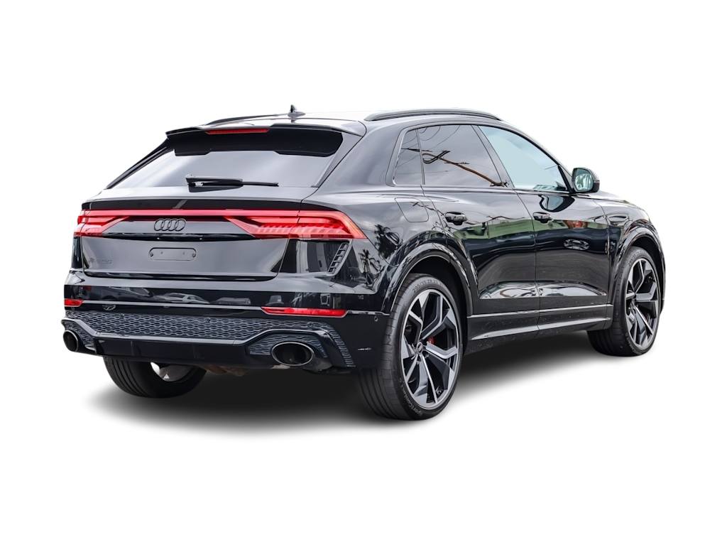 Thumbnail: 2022 Audi RS Q8 - 16