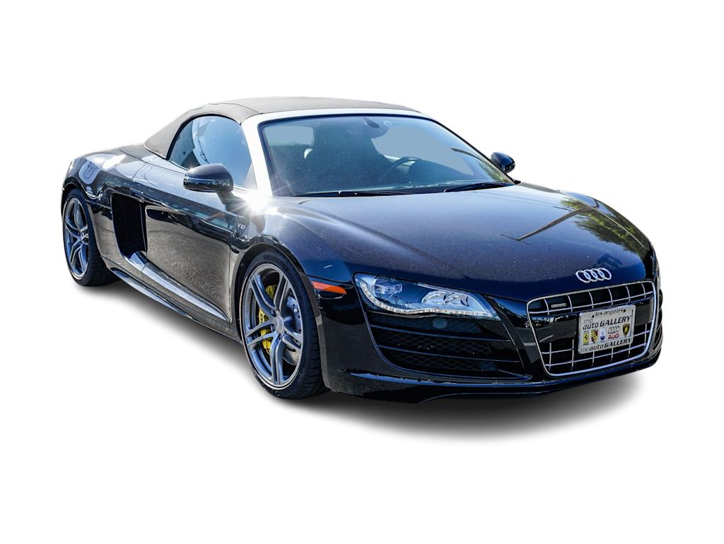 Thumbnail: 2011 Audi R8 - 8
