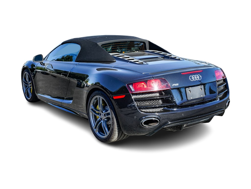 Thumbnail: 2011 Audi R8 - 2