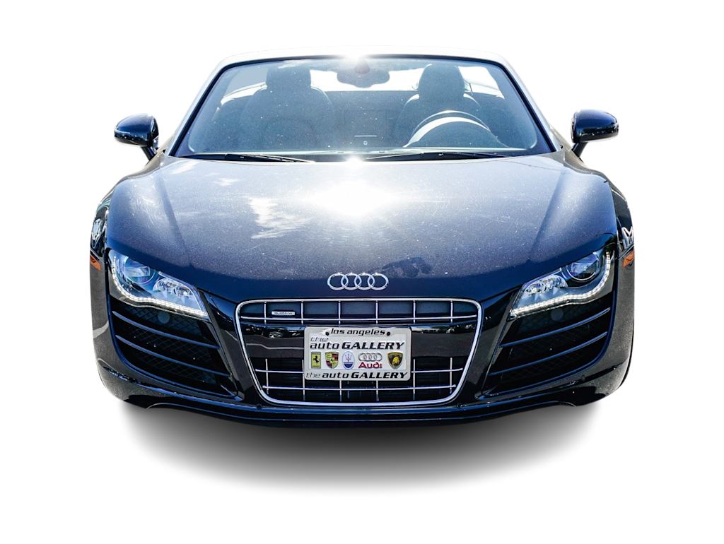 Thumbnail: 2011 Audi R8 - 14
