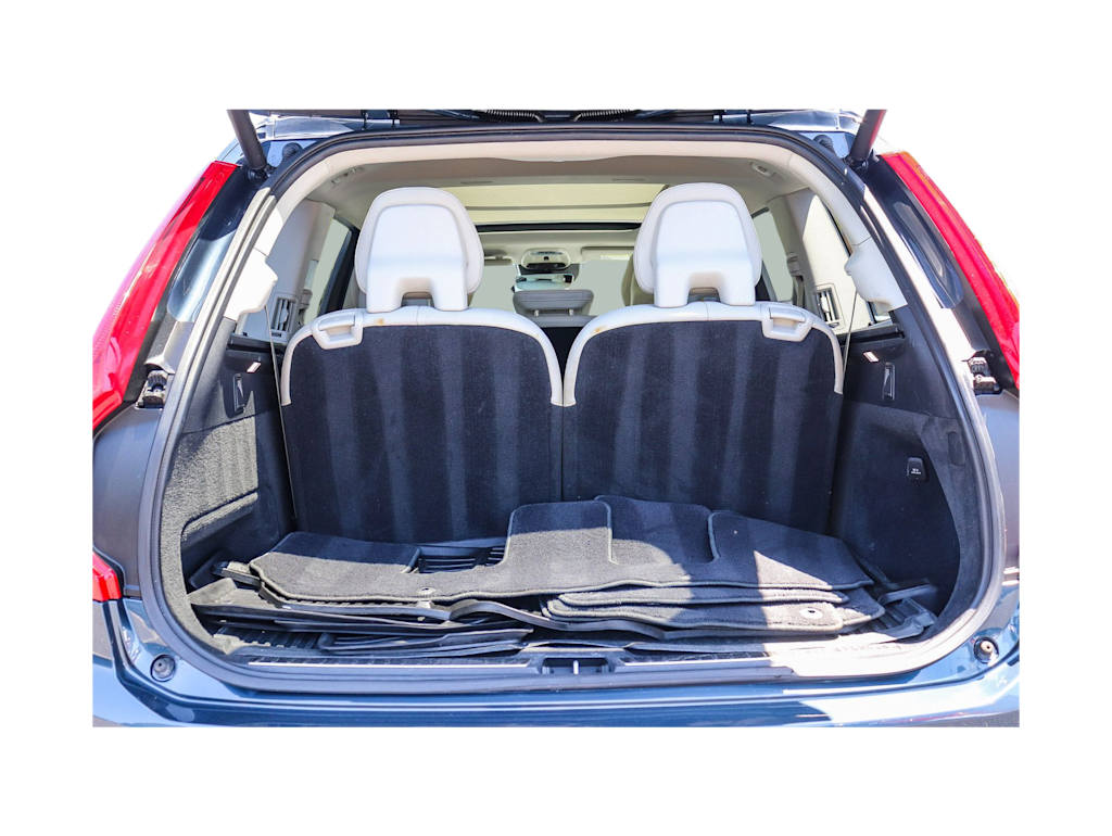 Thumbnail: 2020 Volvo XC90 - 14