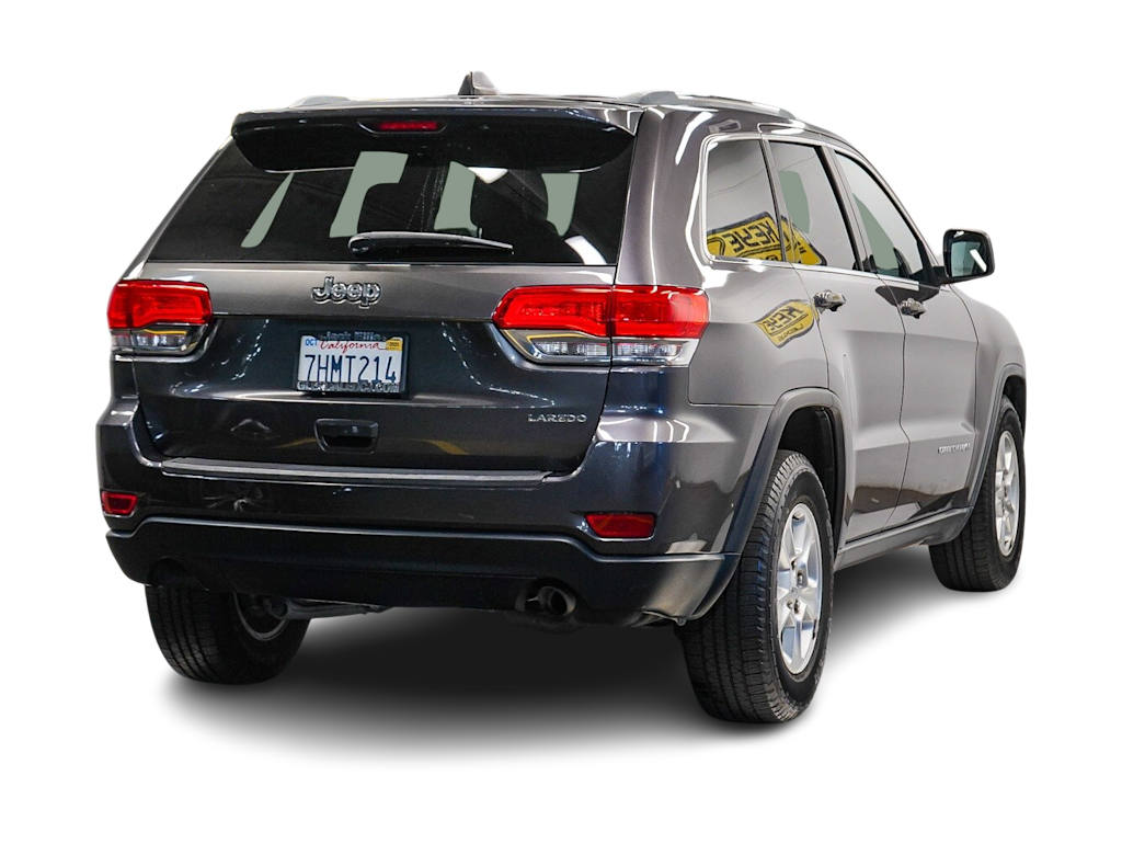 Thumbnail: 2015 Jeep Grand Cherokee - 20