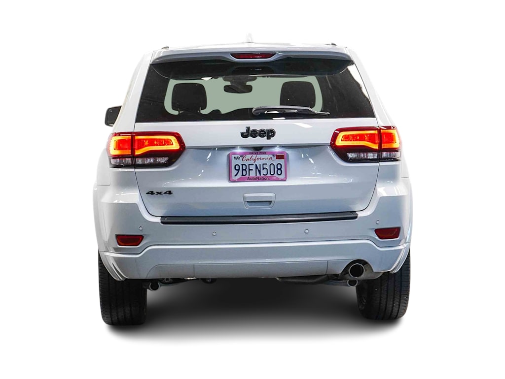 Thumbnail: 2022 Jeep Grand Cherokee - 4