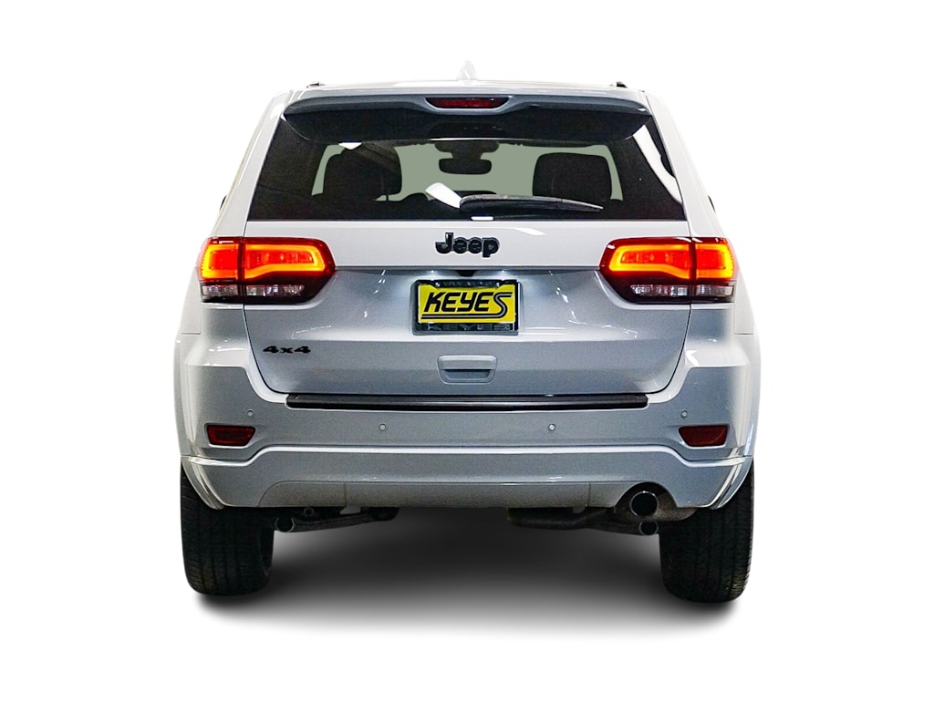 Thumbnail: 2022 Jeep Grand Cherokee - 4