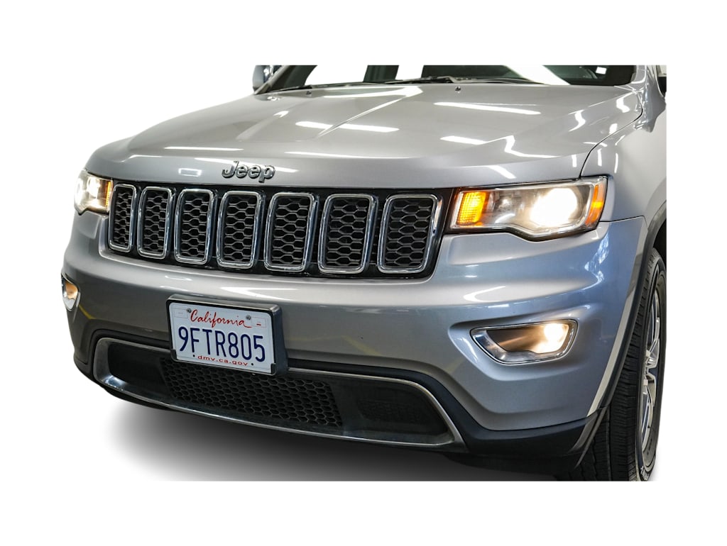 2019 Jeep Grand Cherokee Limited Edition 19