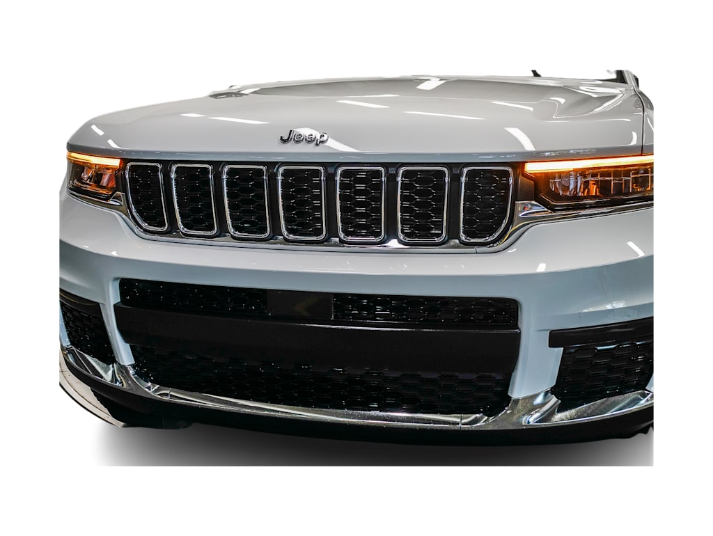 Thumbnail: 2021 Jeep Grand Cherokee L - 21