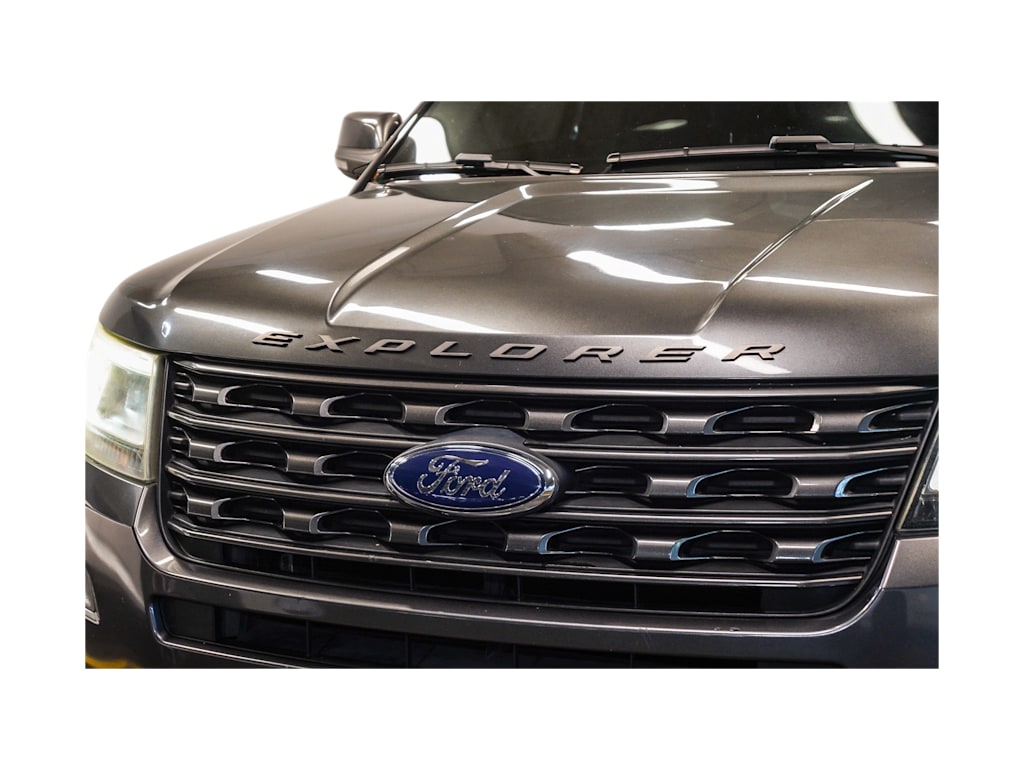 Thumbnail: 2017 Ford Explorer - 17