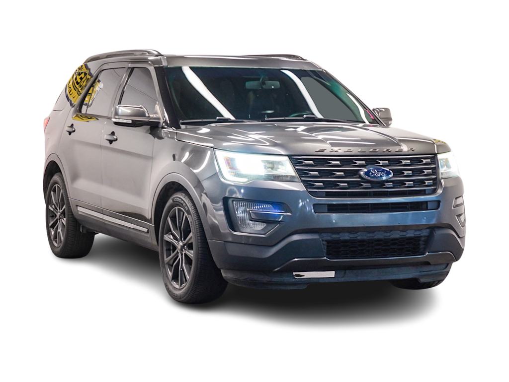 Thumbnail: 2017 Ford Explorer - 15